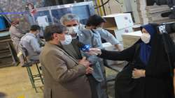 بازدید استاندار سمنان به اتفاق رئیس دانشگاه علوم پزشکی استان سمنان از شرکت کندر 